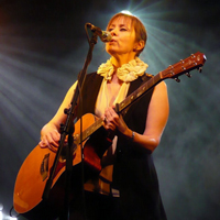 Suzanne Vega - 2001.07.14 - Live in Paderborn, Germany